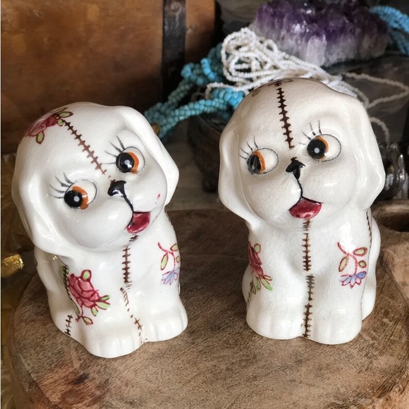 Cute Vintage Puppy Dog salt & pepper Shakers Floral Vtg S&P shaker set MCM Japan - Picture 7 of 11